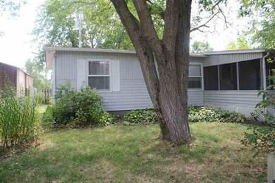 537 Johnson St unit 13, Hillsdale, IL 61257 - photo 3