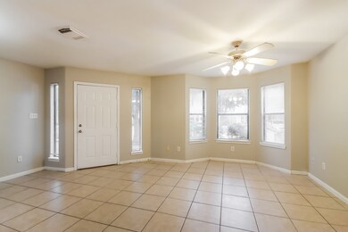 3011 La Estancia Ln, Houston, TX 77093 - photo 3