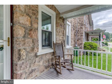 552 Argyle Ave, Ambler, PA 19002 - photo 3