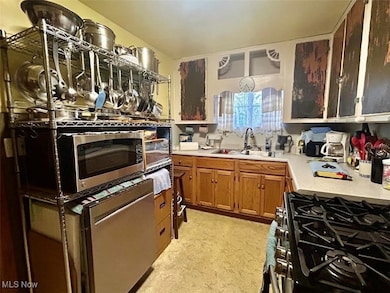 120 Carson Ln, Little Hocking, OH 45742 - photo 7