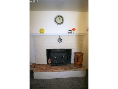 94320 Leith Rd, Gold Beach, OR 97444 - photo 4