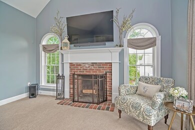 19 Rhodes Dr, Wrentham, MA 02093 - photo 5