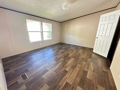 8240 Pinecrest Dr unit LOT 640, Spring, TX 77389 - photo 4