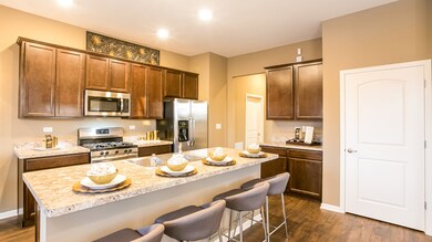 1691 Southern Cir, Pingree Grove, IL 60140 - photo 7