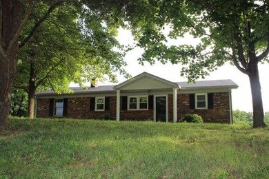 8989 Bohon Rd, Harrodsburg, KY 40330 - photo 2