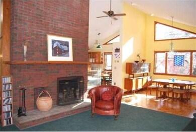 32 Independence Rd, Bedford, MA 01730 - photo 3