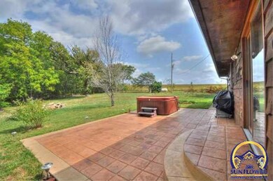 1520 NW Carlson Rd, Topeka, KS 66615 - photo 4