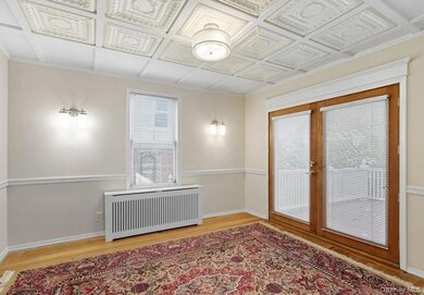 22 School St, Oyster Bay, NY 11771 - photo 7