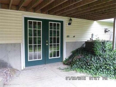 16 Woodside Ave, Attleboro, MA 02703 - photo 4