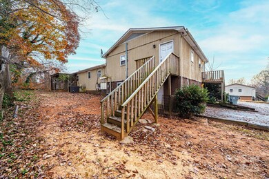 711 Merrideth Square, Lenoir, NC 28645 - photo 3