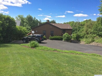 68 Whitney Point unit 155, Athens, NY 12015 - photo 2