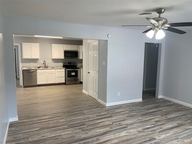 10422 Kelburn Dr, Houston, TX 77016 - photo 7