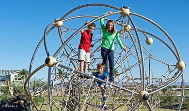 03-Neighborhood-Parks-_RMP1490-290513213