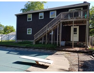 40 Brookfield Cir, Framingham, MA 01701 - photo 2