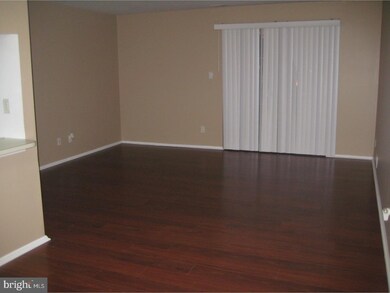 2007A Denham Ct unit 2007A, Mount Laurel, NJ 08054 - photo 2