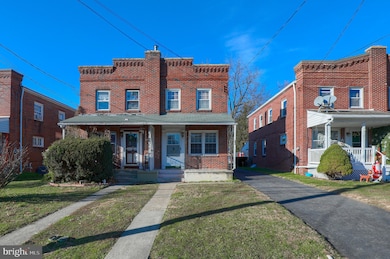 243 Locust St, New Holland, PA 17557 - photo 2