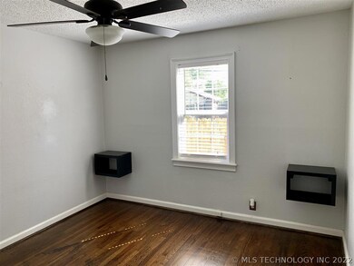 36023-8.JPG