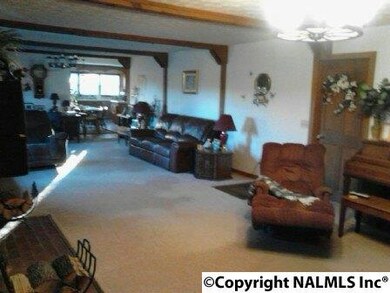 4130 Swearengin Rd, Grant, AL 35747 - photo 4