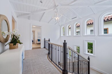 221 Royal Poinciana Way unit 1 Via Flagler, Palm Beach, FL 33480 - photo 4