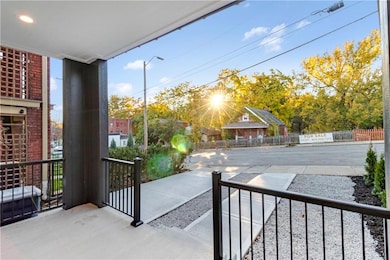 2019 Summit St, Kansas City, MO 64108 - photo 4