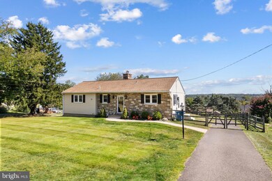 28 E Hillcrest Ave, Chalfont, PA 18914 - photo 2