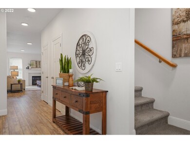 170 N Hezzie Ln, Molalla, OR 97038 - photo 5