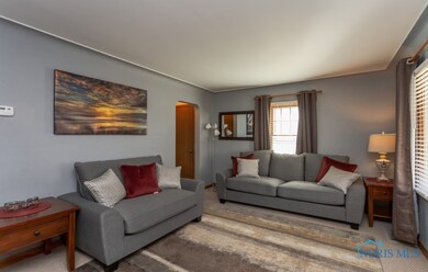 4312 Luann Ave, Toledo, OH 43623 - photo 2