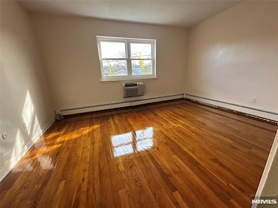475 Grand Ave unit 1C, Palisades Park, NJ 07650 - photo 5