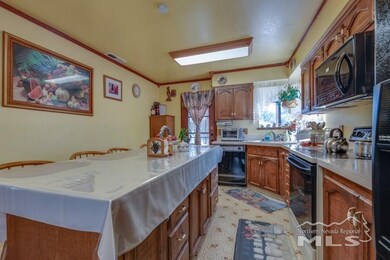 1407 5th St, Sparks, NV 89431 - photo 6