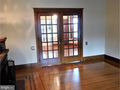 2439 W Tilghman St, Allentown, PA 18104 - photo 6