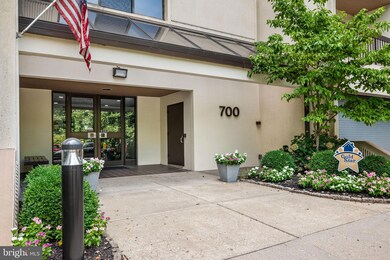 Crum Creek Valley Condominiums unit 3D, Wallingford, PA 19086 - photo 2