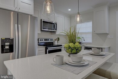 5206 E St SE, Washington, DC 20019 - photo 7