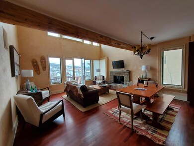 living/dining room