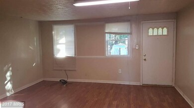 805 Seckel Ct, Halethorpe, MD 21227 - photo 4