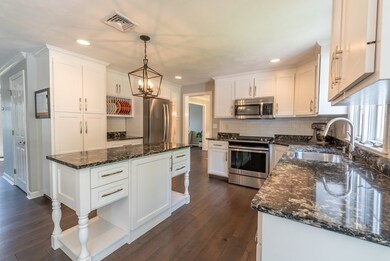 27 Hill St, Foxboro, MA 02035 - photo 5