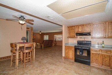 Gray - Kitchen2