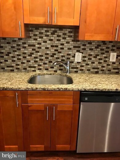 10235 Arizona Cir, Bethesda, MD 20817 - photo 5