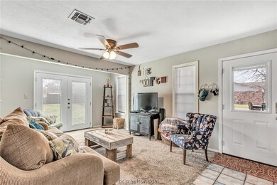 1702 Glade St, College Station, TX 77840 - photo 4