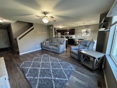 4115 Normandy St, Bismarck, ND 58503 - photo 2