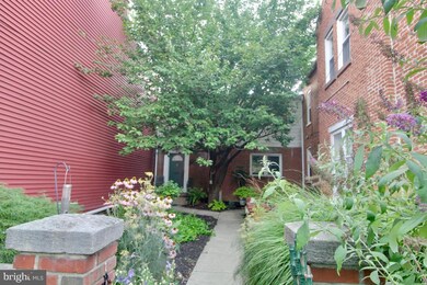 102 Pearl St, Lancaster, PA 17603 - photo 4