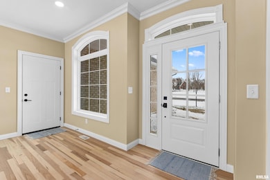 3735 Grandview Ct, Pekin, IL 61554 - photo 3