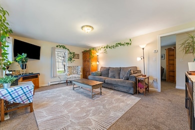 28 Servant Way, Southbridge, MA 01550 - photo 4