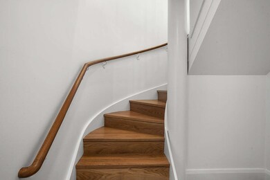 165 Winthrop Rd unit E, Brookline, MA 02445 - photo 6