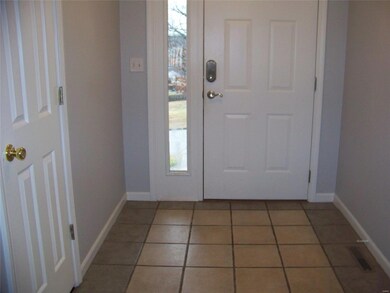 117 Fairburn Dr, Rolla, MO 65401 - photo 2