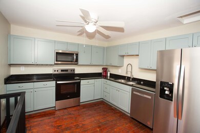 1422 Bryden Rd unit 1418, Columbus, OH 43205 - photo 2