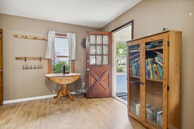 1534-Maple-St-Niles-MI-49120-WindowStill