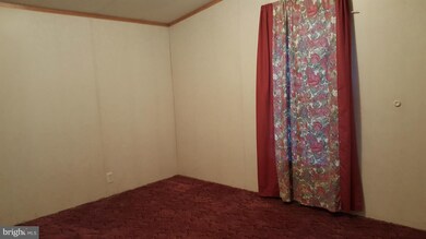 11807 Crystal Falls Dr, Smithsburg, MD 21783 - photo 7