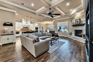 14010 Sandy Oaks Dr, Whitney, TX 76692 - photo 6