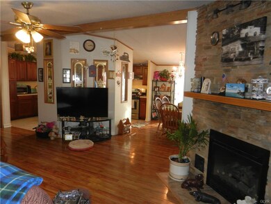 212 Goldenrod Crossing, Bath, PA 18014 - photo 4