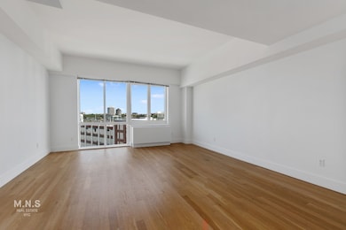 The Silver Star unit 8-G, Long Island City, NY 11101 - photo 6